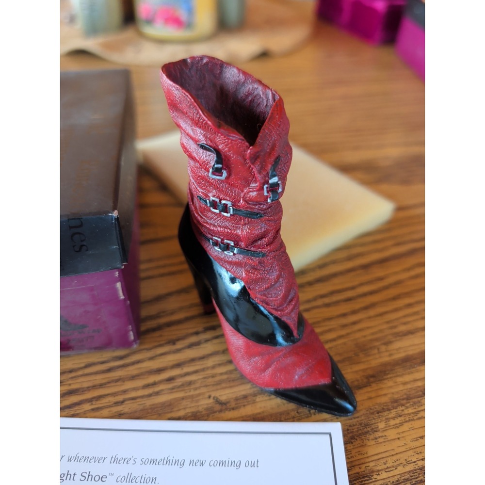 Just The Right Shoe Snake Skin Wrap 25077 Raine Willitts Miniature Figurine Box